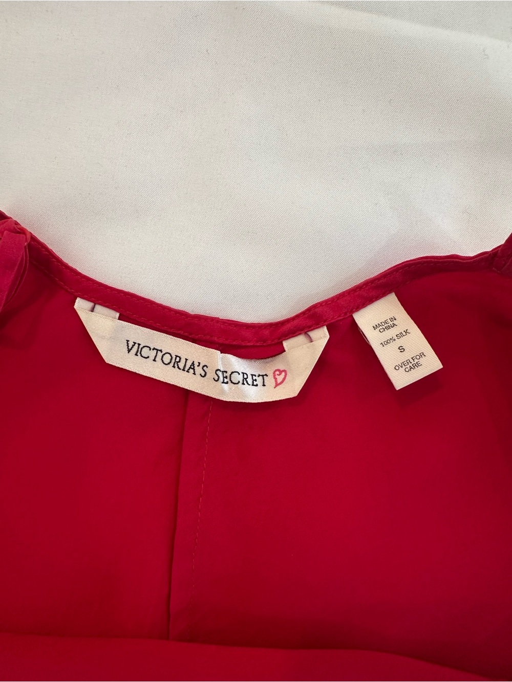 Vintage 90s Victoria's Secret Red Satin Heart-Detail Cami - Picture 4 of 5